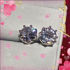 STERLING WHITE SAPPHIRE BASKET STUDS